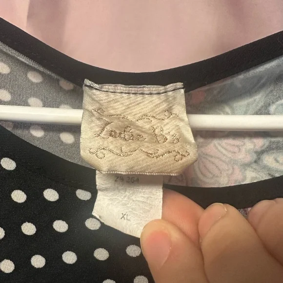 Elegant Black and Blue Paisley Dress - Picture 3 of 3